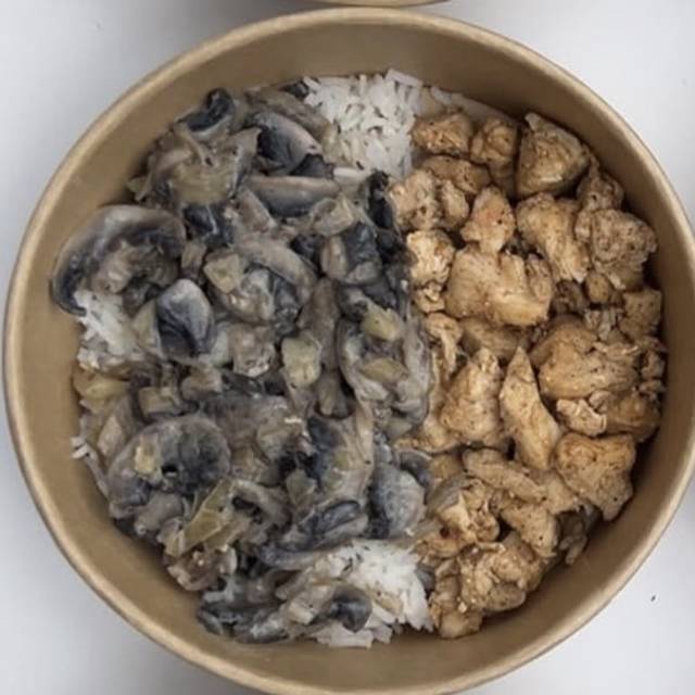 Poulet, champignons à la crème